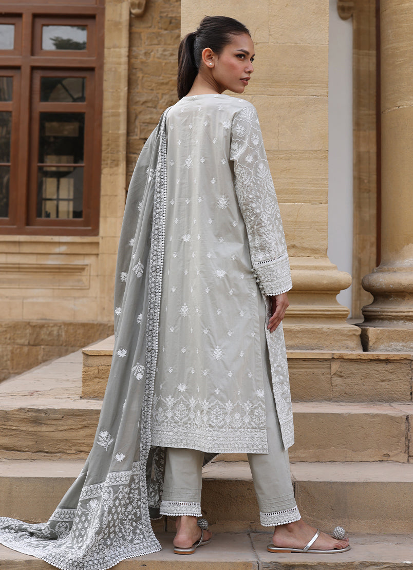 3-pc-embroidered-suit