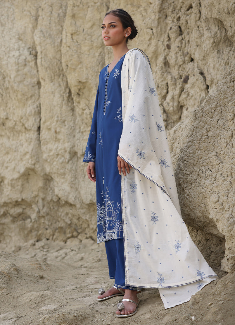 3-pc-embroidered-suit