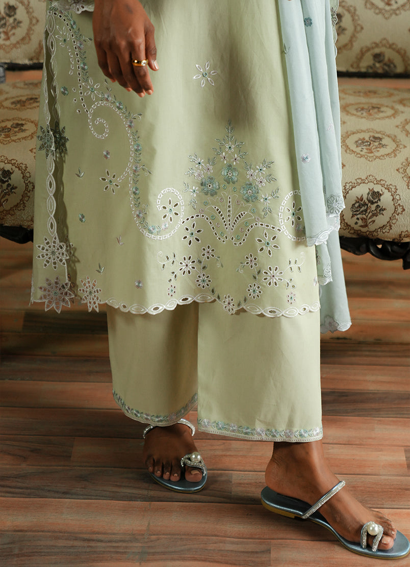3-pc-embroidered-suit