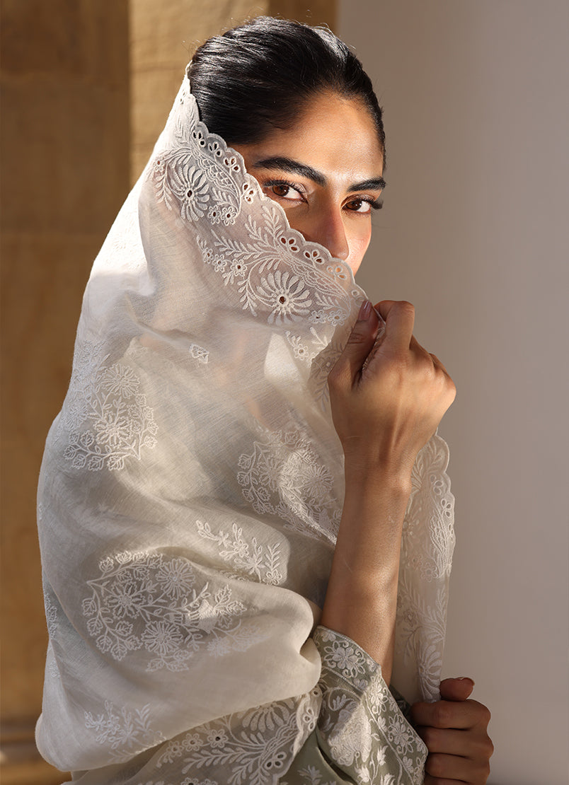 embroidered-dupatta