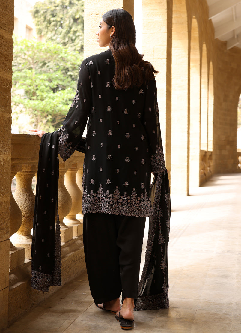 3-pc-chiffon-embroidered-suit