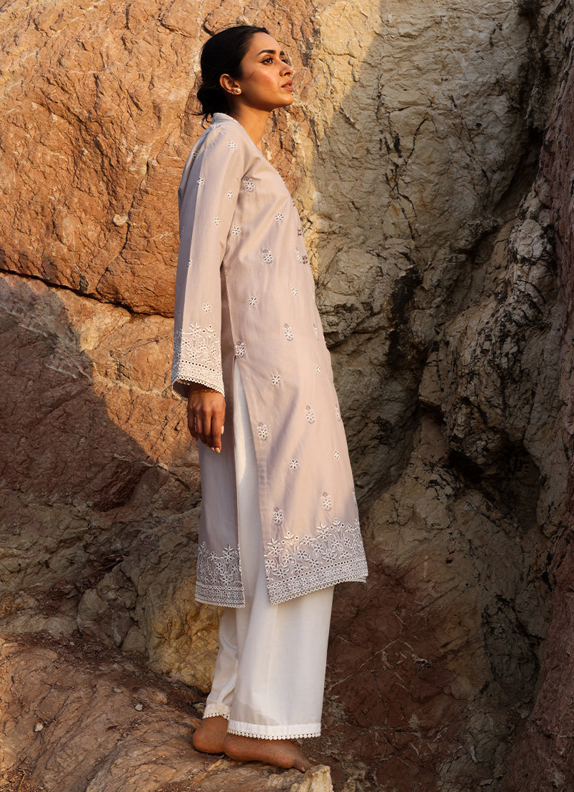 embroidered-kurta