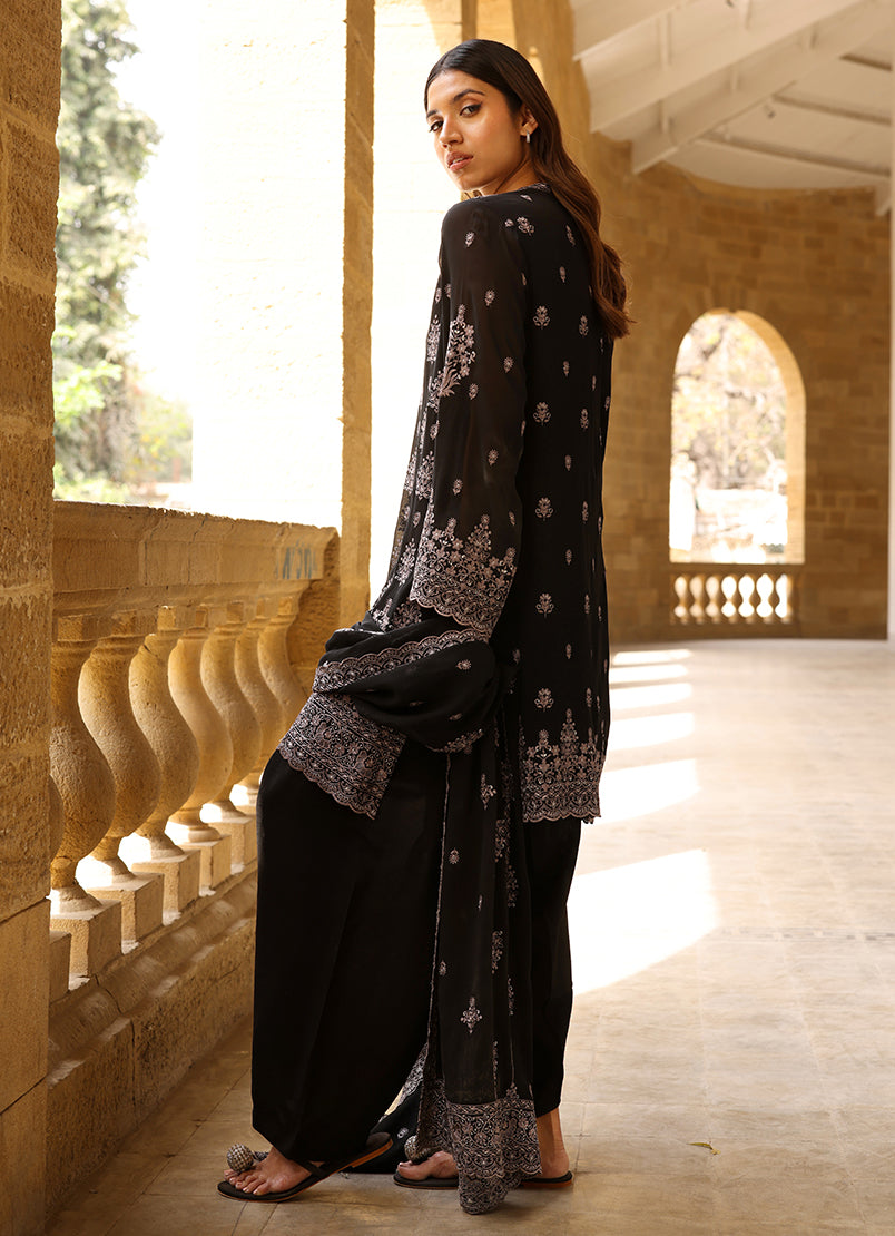 3-pc-chiffon-embroidered-suit