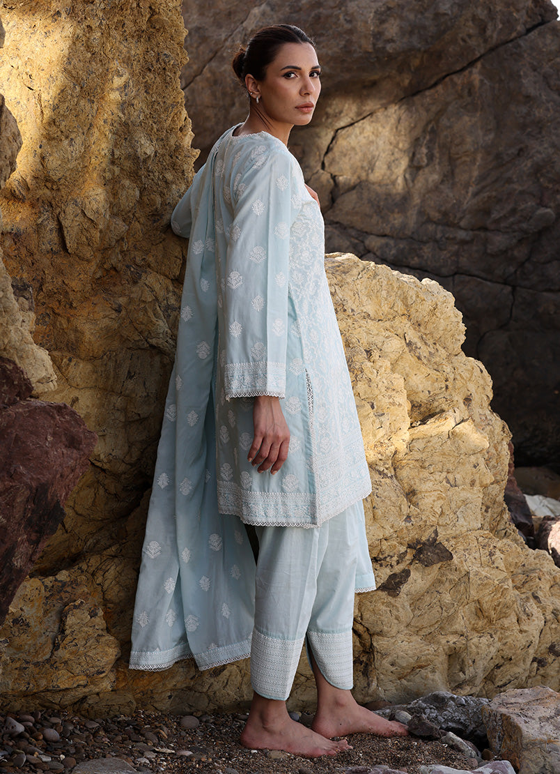 3-pc-embroidered-suit