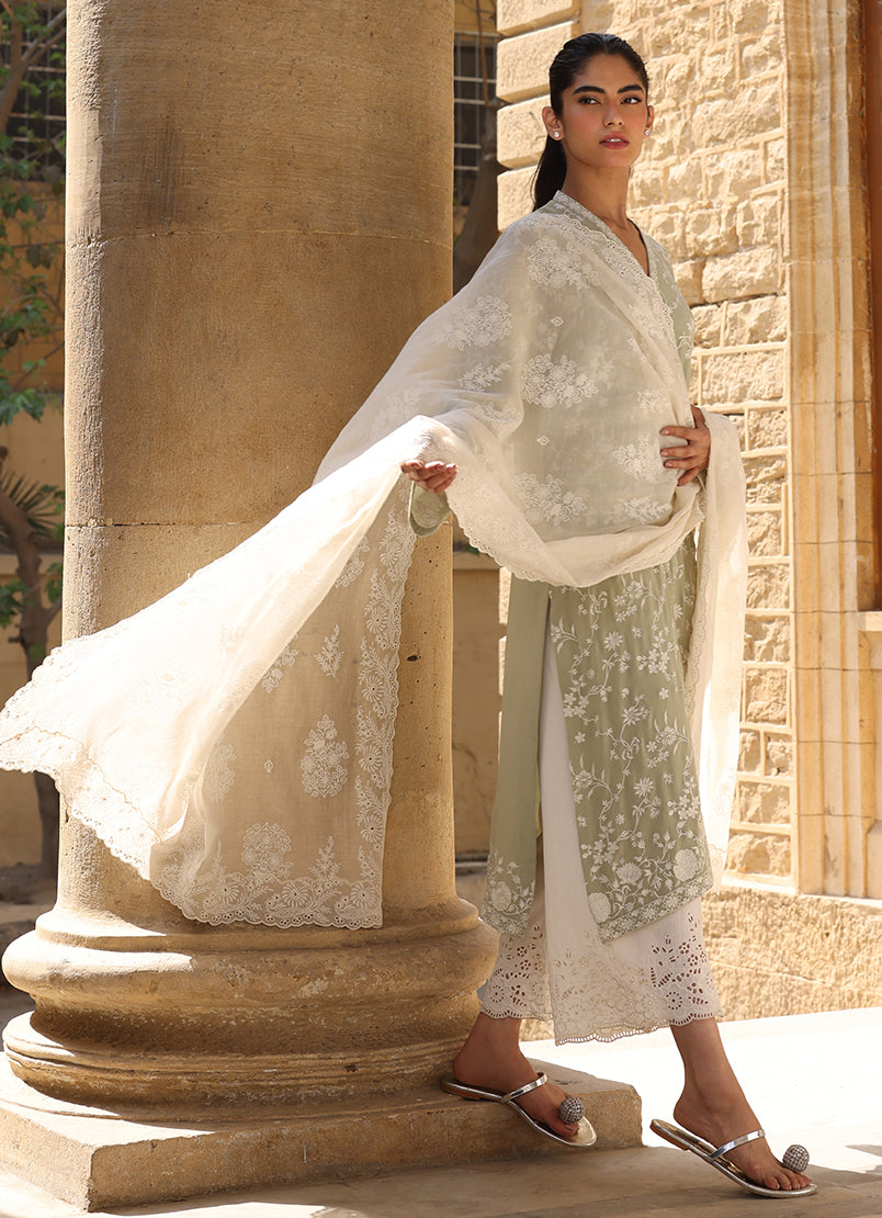 embroidered-dupatta