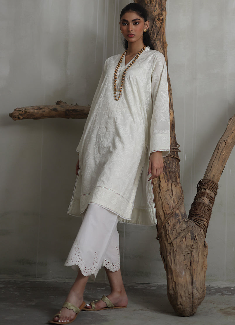 cream-chikankari-kurta