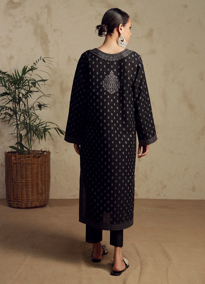 embroidered-kurta