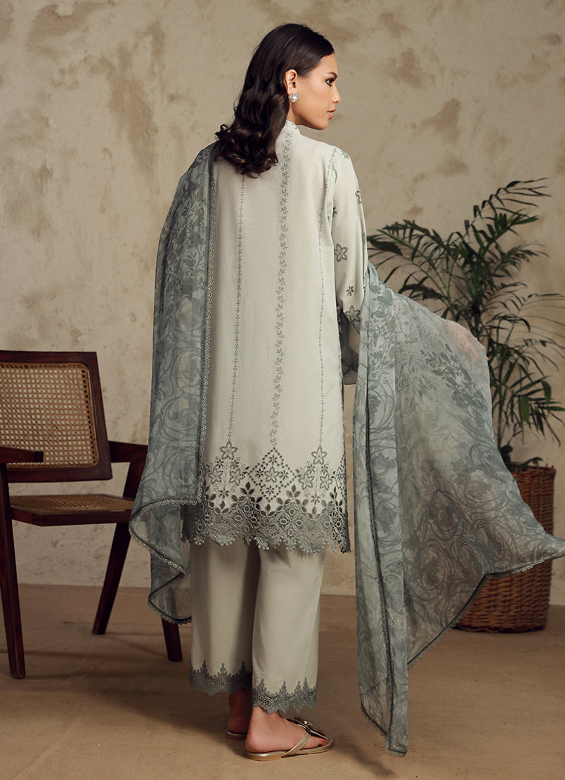 3-pc-embroidered-suit