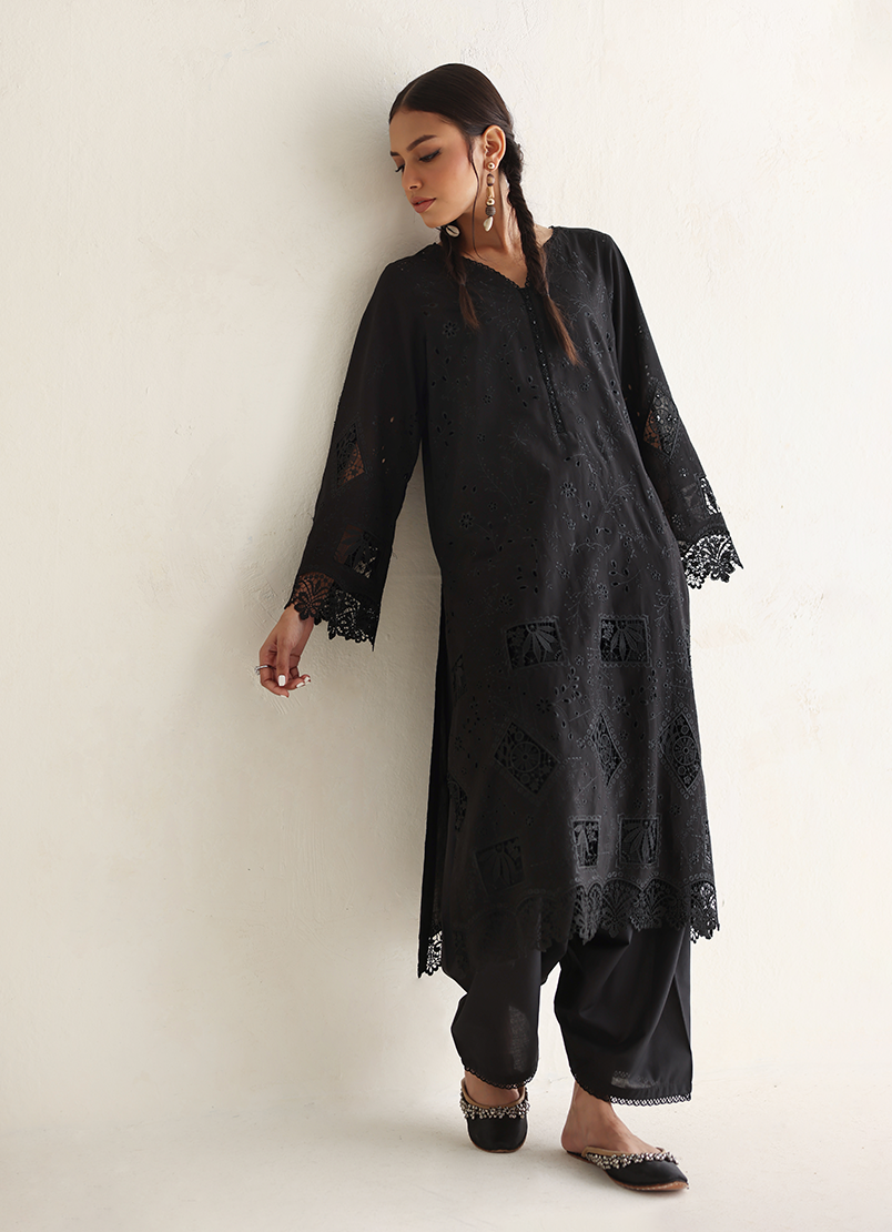 embroidered-kurta