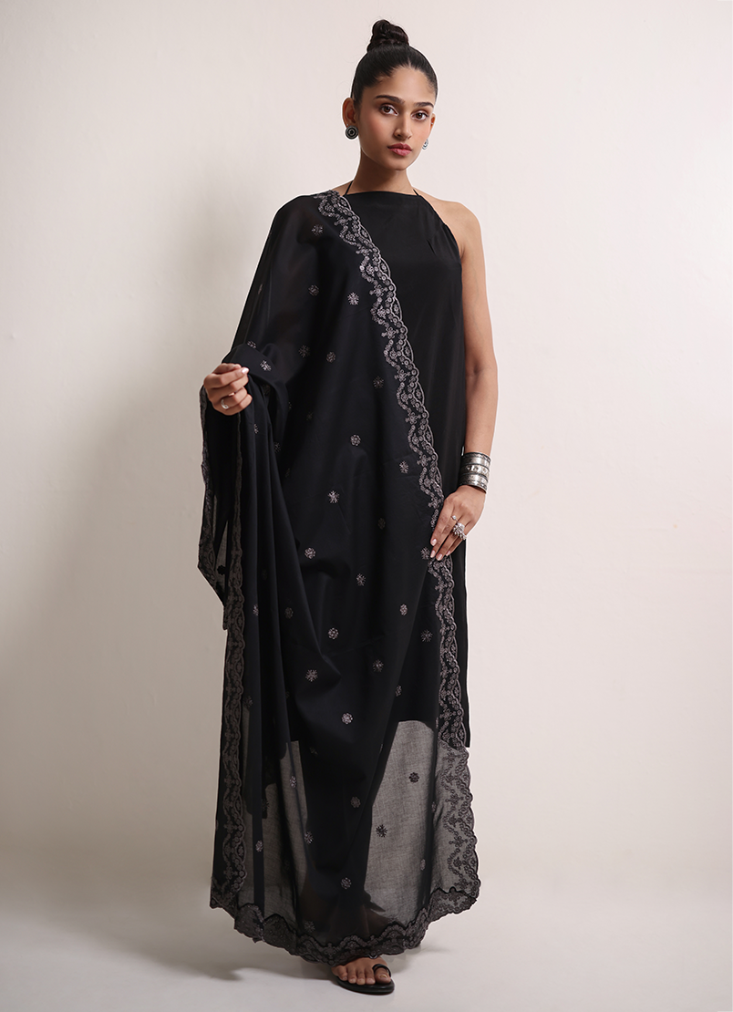 chikankari-dupatta