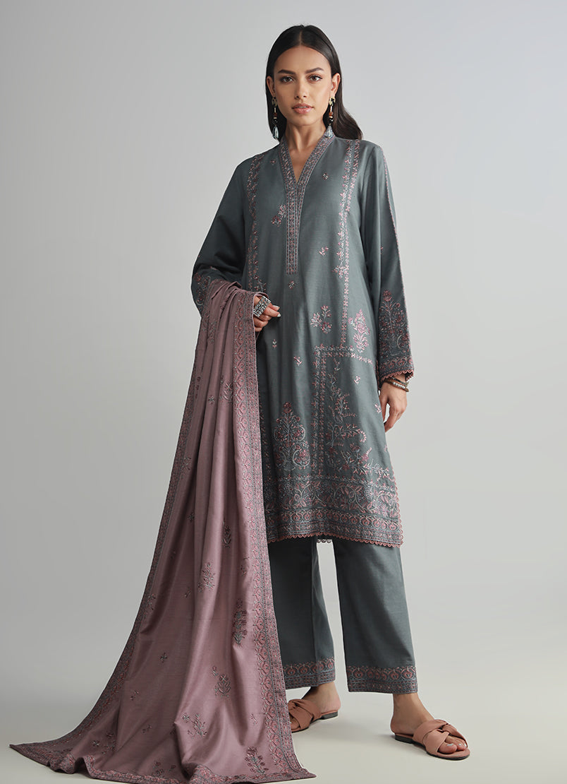 3-pc-embroidered-suit