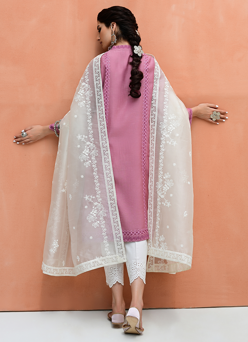 organza-embroidered-dupatta