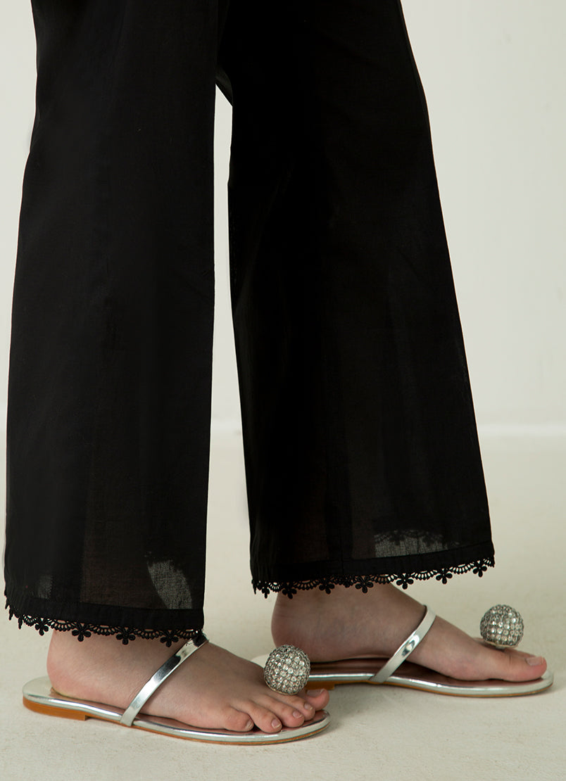 boot-cut-lace-pant