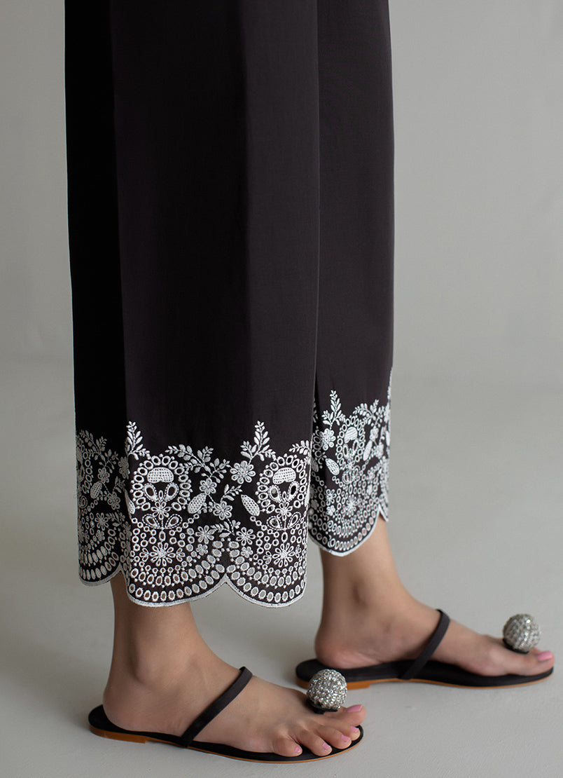 black-cutwork-izaar